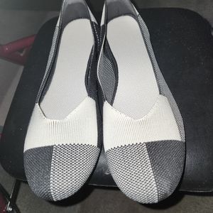 Flats size 8.5 M